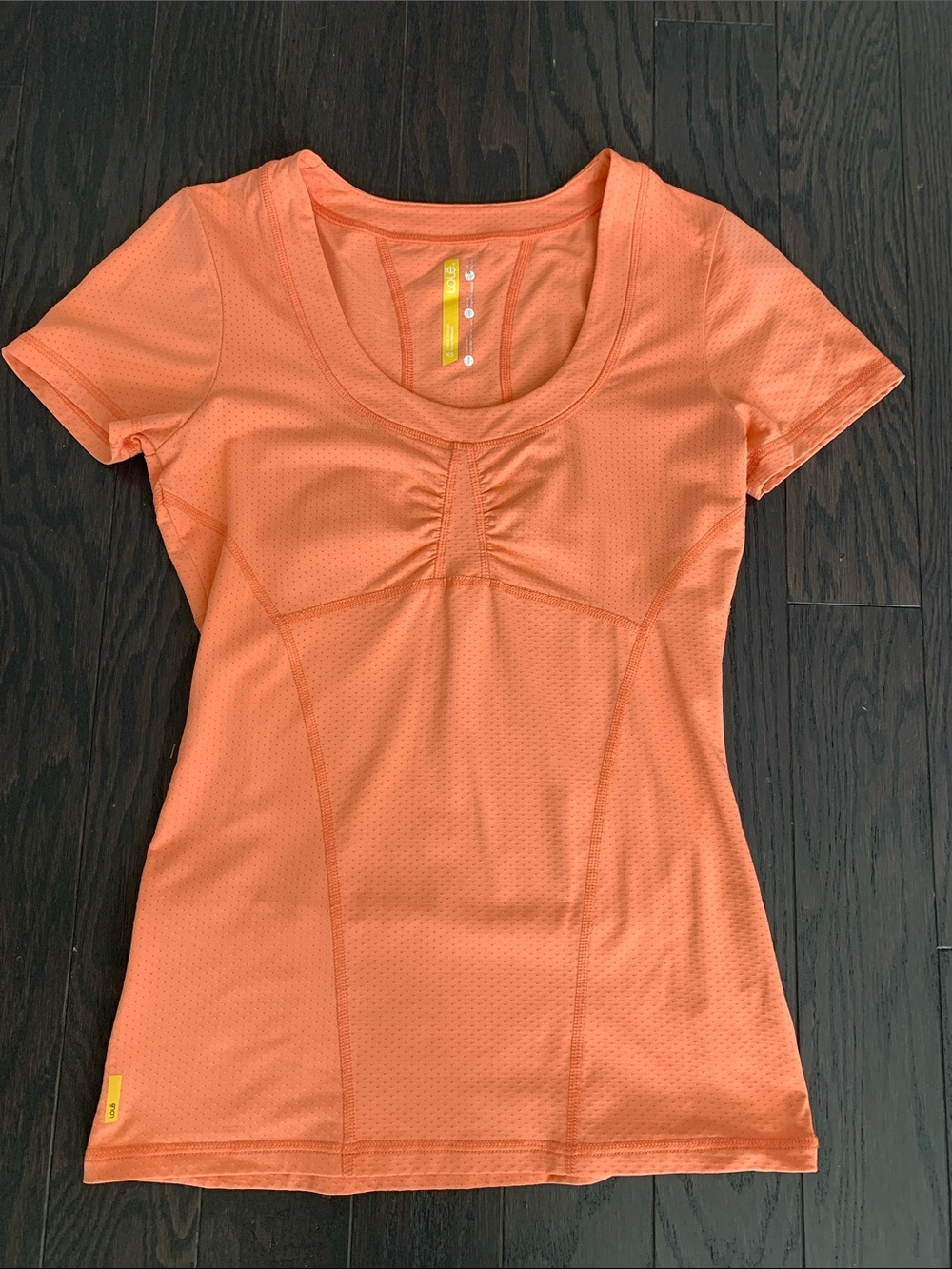 Lole Coral-Orange Short Sleeve Ruched Scoop Neck Performance Tee